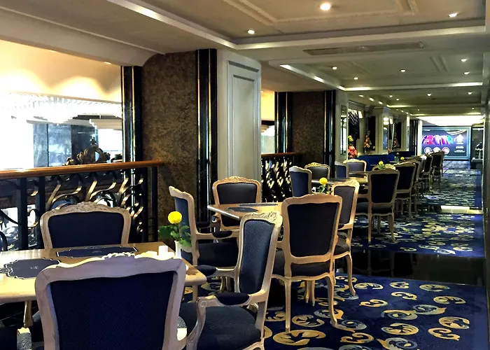 New Orient Landmark Hotel