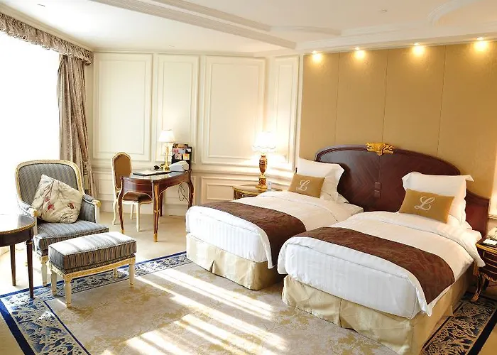 New Orient Landmark 5*
