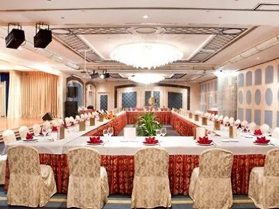 Hotel New Orient Landmark 5*